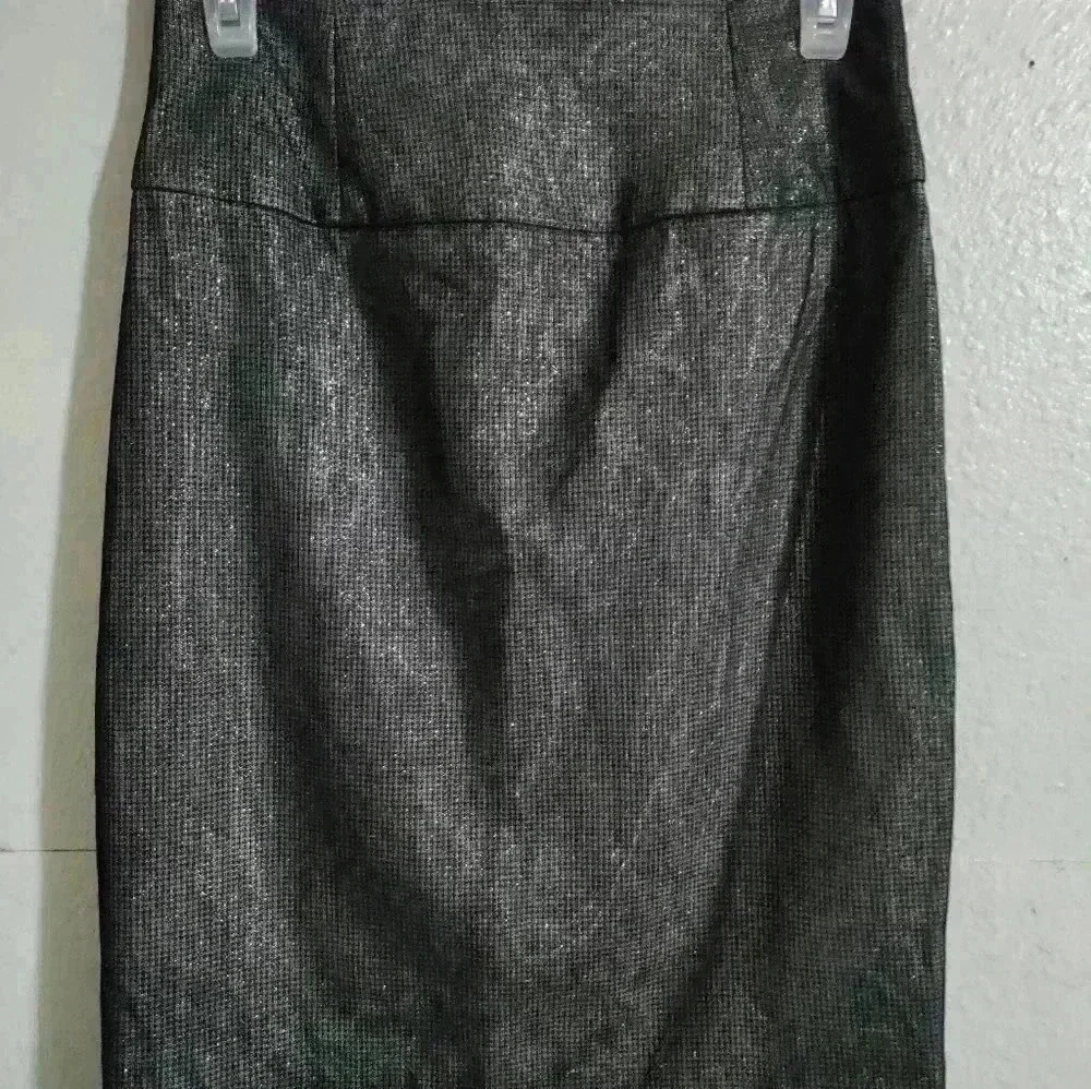 Black Halo skirt - Picture 6 of 6